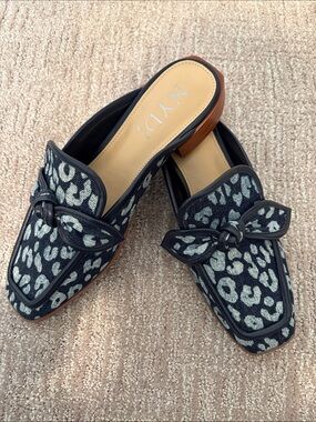 NYDJ Black and Gray Leopard-Print Bow Mules NWT 🙌